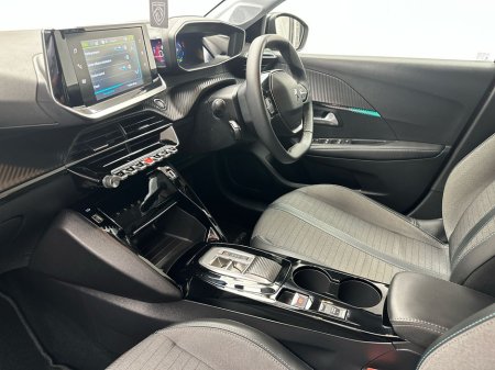 2022 Peugeot 208 E ALLURE *FREE HAMPER* €60 P/W €16,890