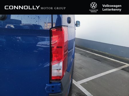 2025 Volkswagen Crafter CR30 Panel van Highline MWB 140 HP 2.0 TDI 6sp Manual FWD €37,358 thumbnail