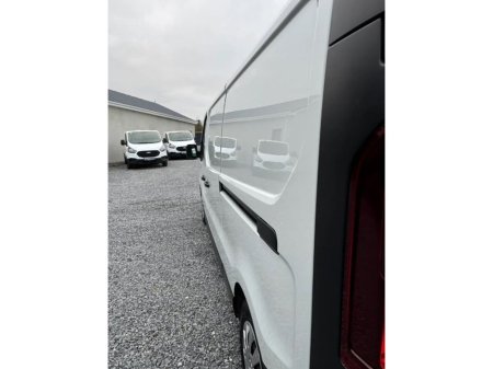 2020 Renault Trafic  €17,950