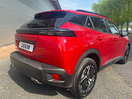2025 Peugeot 2008 1.2 MHEV Puretech 136bhp Allure