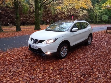 2016 Nissan Qashqai 1.5DCI  SV MY16 E6  5 DOOR SUV  @ REDDY2DRIVE LTD