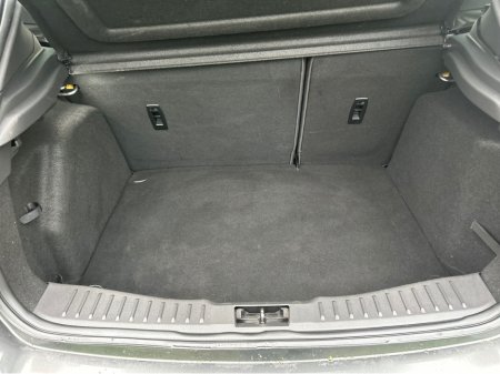 2017 Ford Focus 1.5 TDCI ST-LINE 120 BHP 5DR €11,450 thumbnail