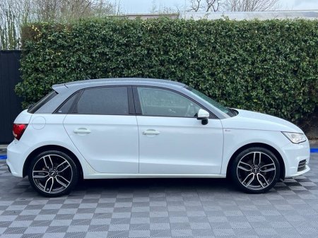 2016 Audi A1 S-LINE PACK 1.0 TFSI // NEW 17