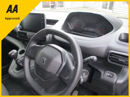 2023 Peugeot Partner ACTIVE PLUS 1.5 BLUE  HDI 100 TAX AND TESTED AND FULLY SERVICED 3 MONTHS WARRANTY AND 12 MONTHS AA COVER !! €21,950 thumbnail