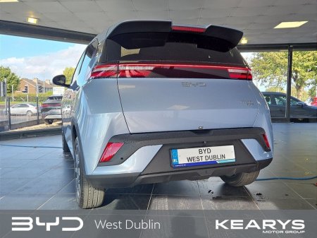 2025 BYD Dolphin SURF COMFORT €26,372