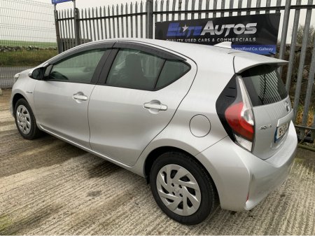 2019 Toyota Aqua SELF CHARGING HYBRID €11,995