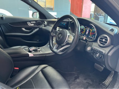 2020 Mercedes-Benz C Class €29950! 2020 MERCEDES-BENZ C220D AMG LINE LAUREUS EDITION AUTOMATIC / CRUISE CONTORL / PADDLE SHIFTERS / REVERSE CAMERA / ELECTRIC MEMORY & HEATED SEATS €29,950 thumbnail