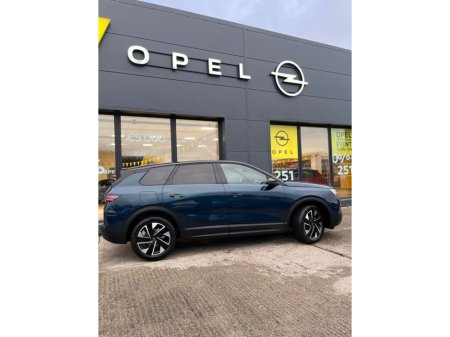 2025 Opel Grandland  €43,800