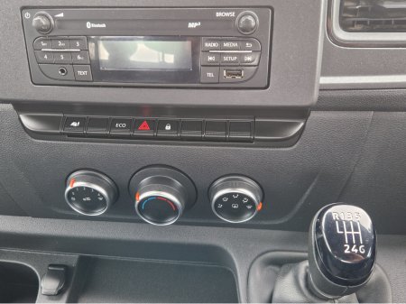 2020 Renault Master Flatbed LL35 BUSINESS DCI €19,520