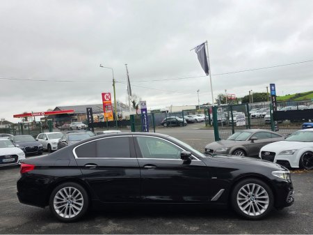 2017 BMW 5 Series 523D LUXURY - CARPLAY NAVIGATION EDITION FULL LEATHER ELECTRIC HEATED SEATS - 360 REVERCE CAMERA - PRIVACY GLASS €25,950