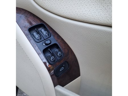 2006 Mercedes-Benz C Class C 180 Kompressor Classic A/T €3,450 thumbnail