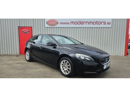 2015 Volvo V40 auto 1.6 se petrol low kms €10,250