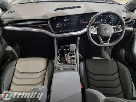 2026 Volkswagen Touareg * 261 * TOUAREG * R-LINE * 3.0TDI * 231BHP * 4MOTION * AUTOMATIC * STUNNING SUV * TRINITY VOLKSWAGEN *