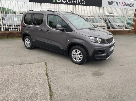 2019 Peugeot Rifter HORIZON RE 3 Seats +Wheelchair €21,950