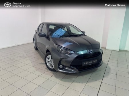 2023 Toyota Yaris 1.5 HYBRID LUNA 4DR €22,950