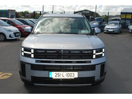 2025 Hyundai Santa Fe 1.6 PHEV 4WD Premium €65,950 thumbnail