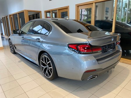 2021 BMW 5 Series 520d M Sport (MHT) €41,950