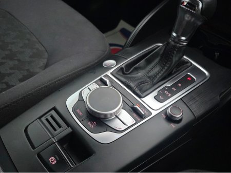 2014 Audi A3 SALOON 1.4 TFSI PRIVACY GLASS REV CAMERA PARKING SENSORS LOW TAX BAND €14,950 thumbnail