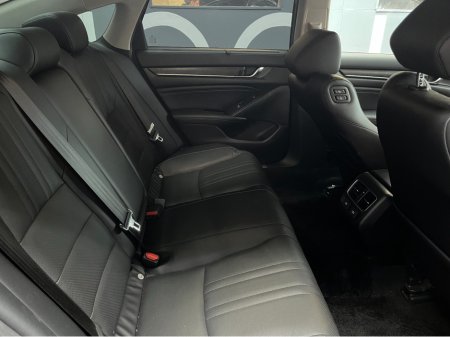 2022 Honda Accord €33950! 2022 HONDA ACCORD EX 2.0 AUTOMATIC / CRUISE CONTROL / REVERSE CAMERA / ELECTRIC MEMORY & HEATED SEATS €33,950 thumbnail