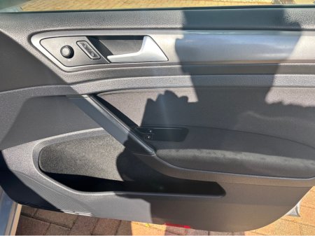 2015 Volkswagen Golf TRENDLINE 1.2 TSI MANUAL 6SPEED FWD 110HP 5DR thumbnail