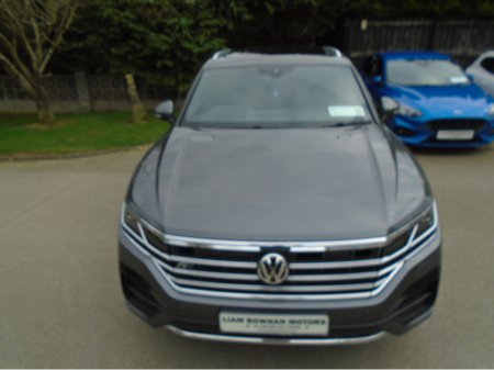2018 Volkswagen Touareg 182/3.0 TDI V6 R-LINE TECH 286-BHP AUTO/MASSIVE SPECIFICATION FACTORY SPEC/NEW MODEL/FINANCE/CARD PAYMENTS & WARRANTY AVAILABLE/ADAPTIVE CRUISE/HIGH-SPEC €52,950