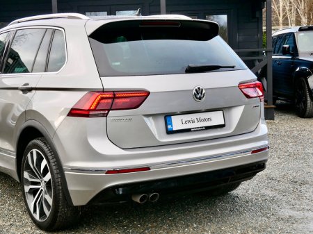 2018 Volkswagen Tiguan 2.0 TDI 150HP 4WD R-Line DSG €29,950 thumbnail