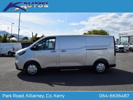 2025 Maxus Deliver 7 DIESEL Lux LWB Low Roof €27,655 thumbnail