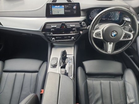2020 BMW 5 Series 530e xDrive M Sport €36,995