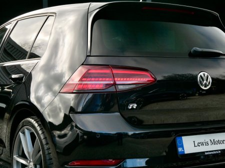 2019 Volkswagen Golf 2.0 TSI 5DR 300HP DSG 4M R €34,950 thumbnail