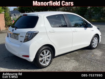 2014 Toyota Yaris AUTOMATIC 1.5 PETROL HYBRID HIGH  SPEC* *NEW NCT 02/2027* *€170 ROAD TAX* *FINANCE ARRANGED TODAY* €9,450