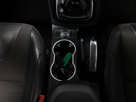 2017 Ford Kuga TITANIUM 2.0 TD 120 S6 M6 F 5DR FWD €14,950 thumbnail