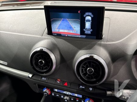 2017 Audi A3 1.4L TFSI AUTOMATIC - ALLOY WHEELS - MULTI FUNCTION STEERING WHEEL - CRUISE CONTROL - HEATING / AC CONTROLS - REVERSE CAMERA €17,950 thumbnail