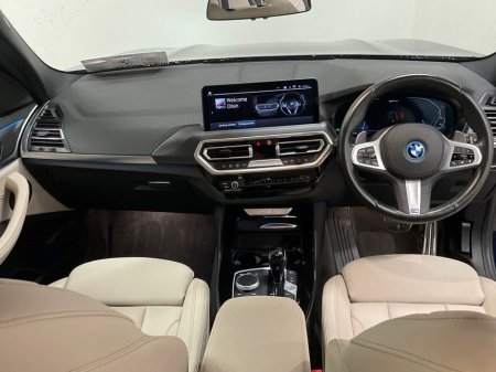 2022 BMW X3 xDrive30e M Sport €51,995