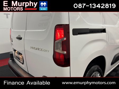 2021 Toyota Proace PROACE CITY ICON 1.5 HDI LOW MILEAGE €65 PER WEEK €12,967 thumbnail