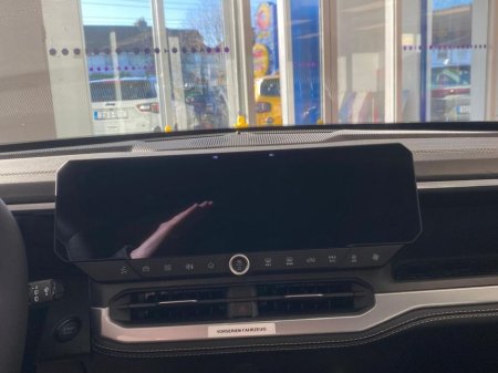 2026 Jeep Compass ALTITUDE €42,995 thumbnail