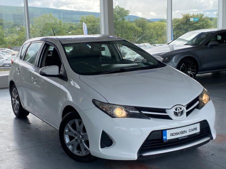 2013 Toyota Auris 1.4 D-4D ACTIVE S/S 5DR