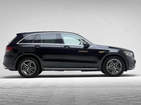 2020 Mercedes-Benz GLC Class GLC 220D 4MATIC AUTO €34,990 thumbnail
