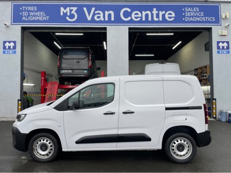 2024 Citroen Berlingo 2024 CITROEN BERLINGO ENTERPRISE B-HDI €21,995