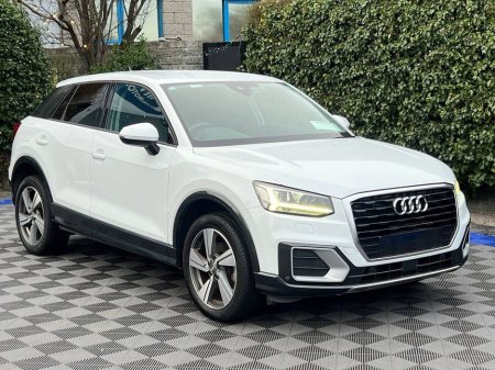 2018 Audi Q2 SPORT 1.0 TFSI AUTO // AMBIENT LIGHTING // APPLE CARPLAY/ANDROID AUTO // HEATED SEATS €20,950 thumbnail