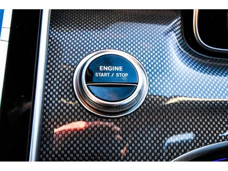 2024 Mercedes-Benz C Class C300e AMG 313bhp PHEV €54,850 thumbnail