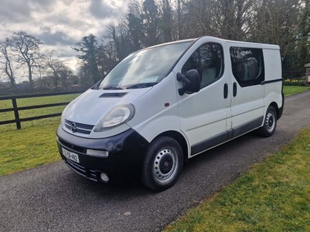 2003 Opel Vivaro  €4,295