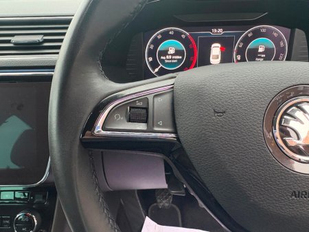 2019 Skoda Superb L&K 2.0tdi 150HP *Huge Spec* €24,950 thumbnail