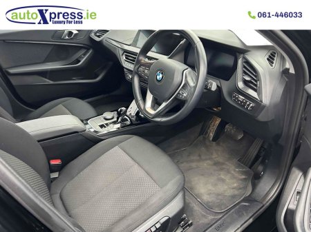 2021 BMW 1 Series 118D PLAY Automatic, reversing camera €25,995