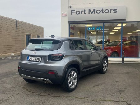 2025 Jeep Avenger 1.2 100HP Altitude €28,895 thumbnail