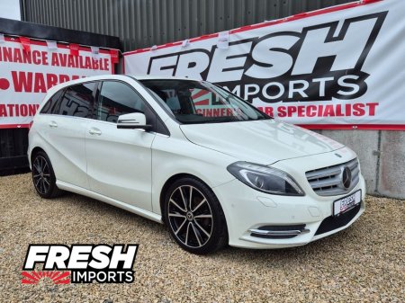 2014 Mercedes-Benz 180 *TOP SPEC MODEL* thumbnail