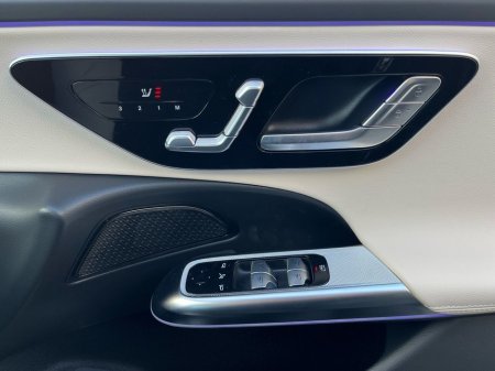 2026 Mercedes-Benz E Class E 300DE AMG Line Plus PHEV Saloon thumbnail