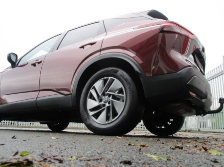 2022 Nissan Qashqai QASHQAI QQ 1.3 HYB SV VAN MY2 €22,500 thumbnail