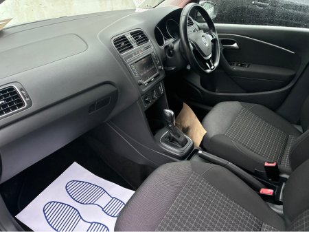 2016 Volkswagen Polo 1.2i TSI Petrol Automatic Comfortline €13,750 thumbnail