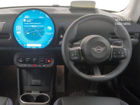 2025 MINI Hatch Cooper S 3 Door €36,900 thumbnail