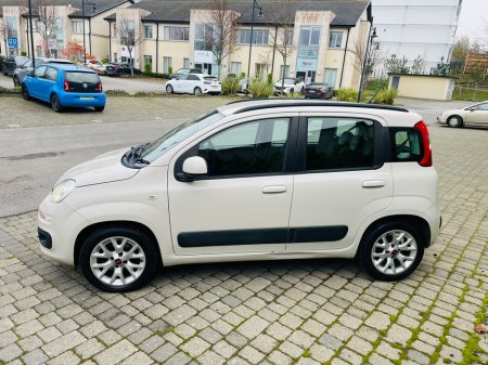 2017 Fiat Panda  €8,950